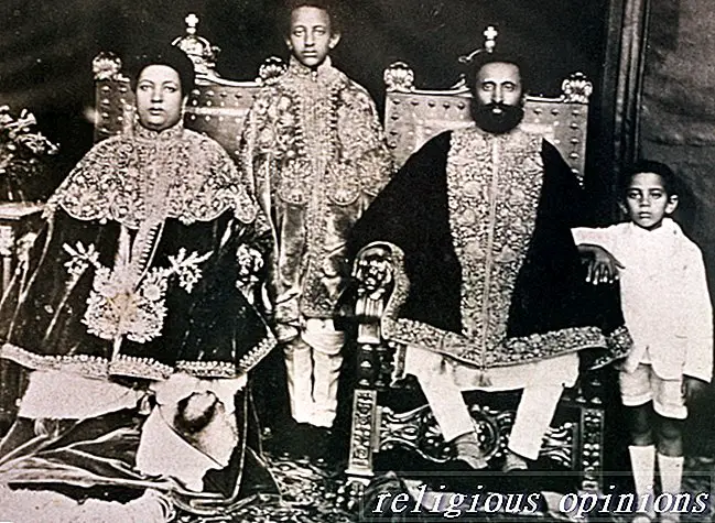 Alternativní náboženství - Haile Selassie Životopis: etiopský císař a Rastafari Messiah