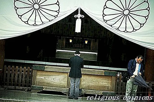 Zakaj je japonsko svetišče Yasukuni sporno?-Nadomestne religije