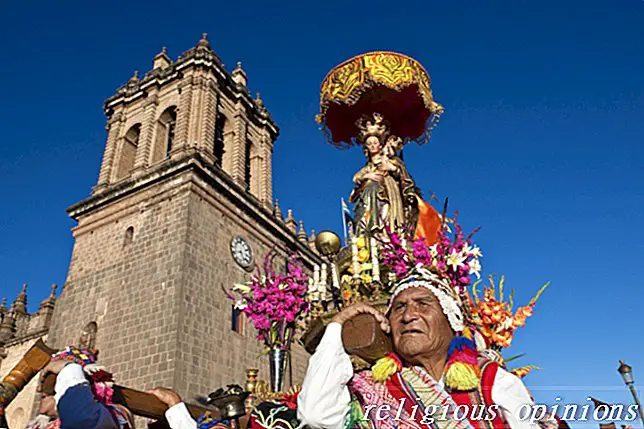 Corpus christi праздник. Corpus Christi праздник в Испании. Corpus Christi праздник в Венесуэле.