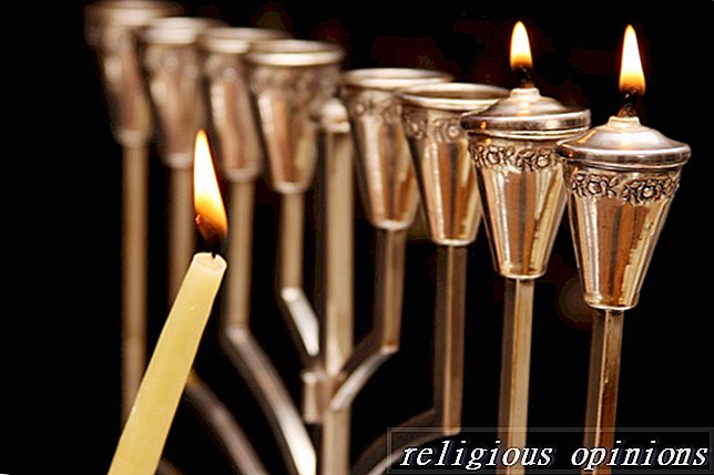 Làm thế nào để thắp sáng Hanukkah Menorah-Do Thái giáo